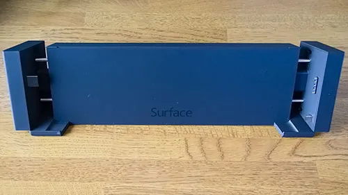 Surfaceドッキングステーション2　開く