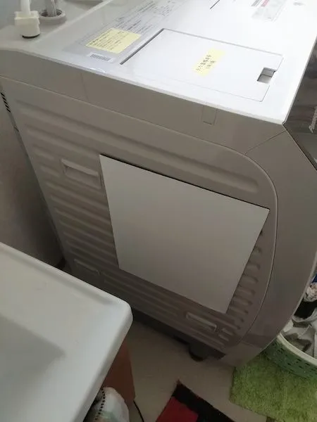 横にとりつけたマグネットシート