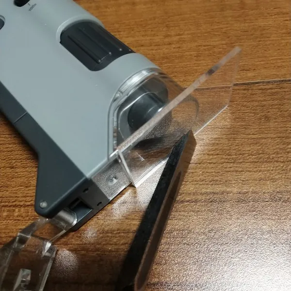 アクリル板をつかった解決策